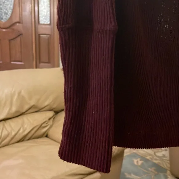 Free People Off Shoulder Sweater L - Picture 6 of 10